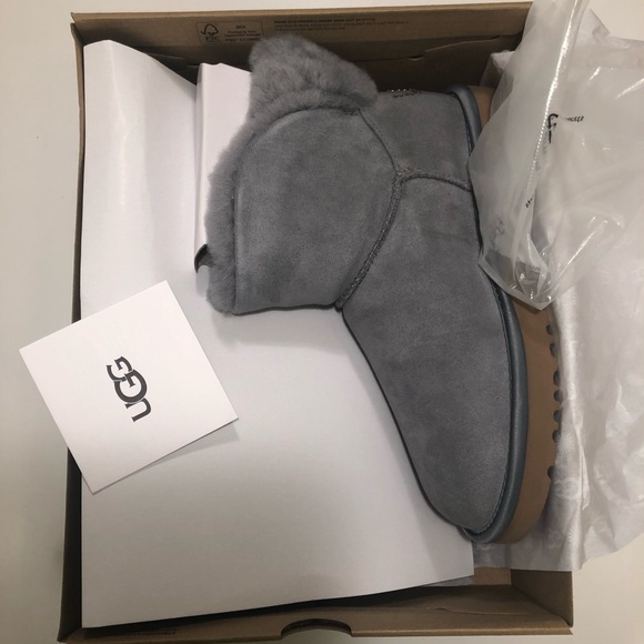 UGG Classic Bling Mini Bootie (NEW IN BOX) - Picture 2 of 8